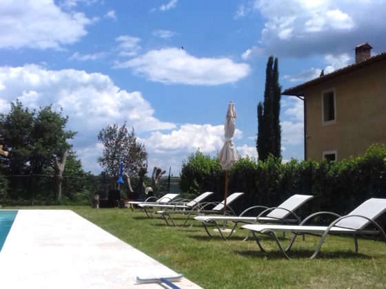 SAN GIOVANNI D’ASSO, MONTALCINO, VILLA DI CAMPAGNA: UNA LUSSUOSA AZIENDA AGRICOLA €1.450.000