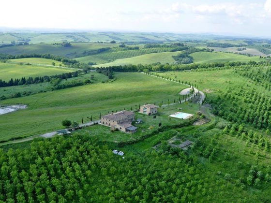 BUONCONVENTO, IL BELVEDERE: FOR YOUR HOLIDAYS, A COUNTRY ESTATE WITH SPECTACULAR VIEWS