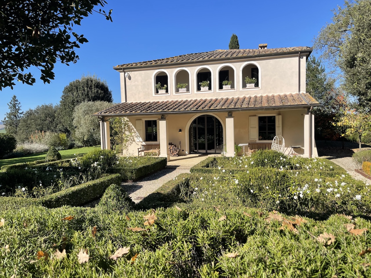 Farmhouse pool tuscany